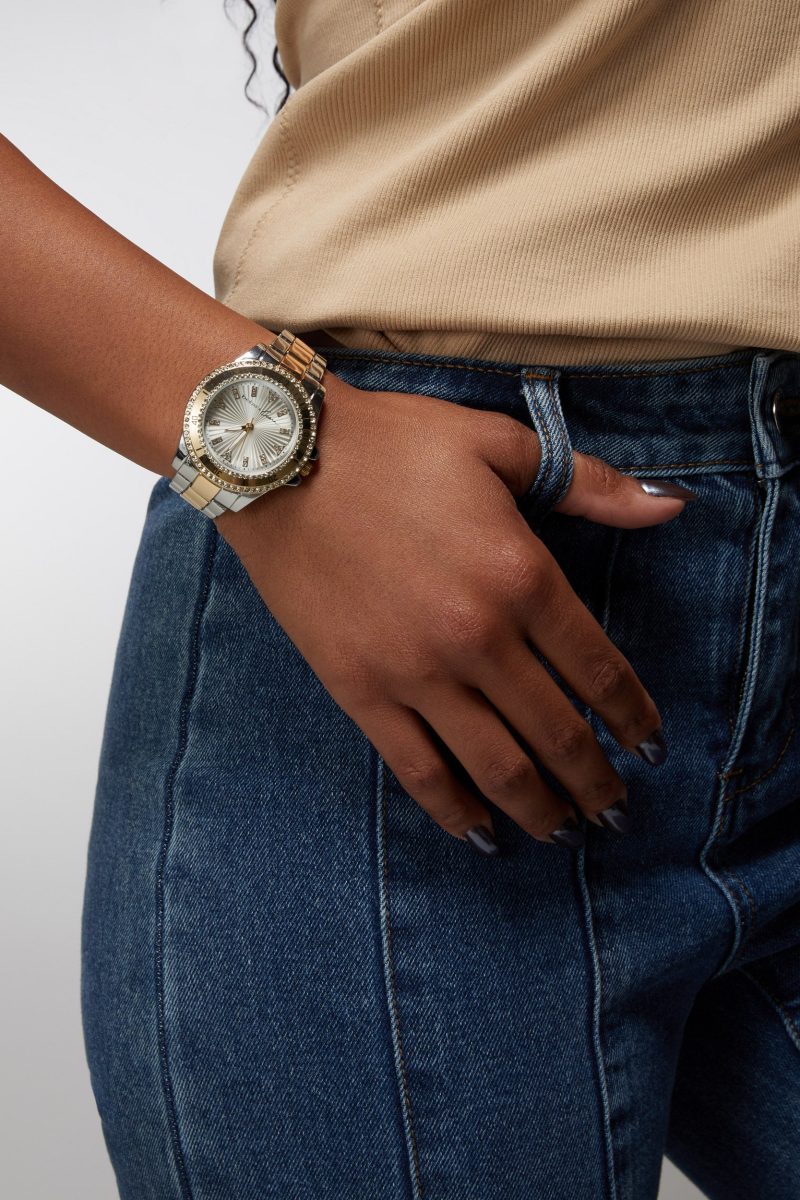 Link Bracelet Crystal Sport Bezel Watch